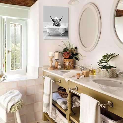 Смешна бања декор wallидна уметност Хајленд крава, се бања во када платно печати слики постери модерни врамени уметнички дела за