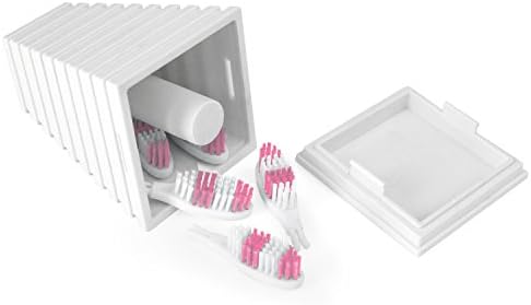 Производи од тоалети 13 Clean - Рачна четка за заби со нова глава секој месец.
