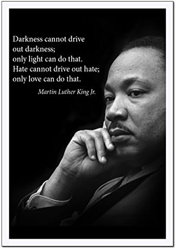 Познат инспиративен цитат на Мартин Лутер Кинг rуниор.