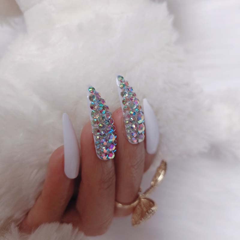 ЗИБУКСИ 24 парчиња бел печат на ноктите дама кристал дијамант Лажни Нокти долги Стилето Стап Лажни Нокти свадбени нокти за невестата