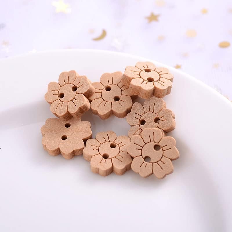 N/A 50 парчиња дрвен копче 2 дупки Симпатична облека во форма на цвеќе DIY додатоци