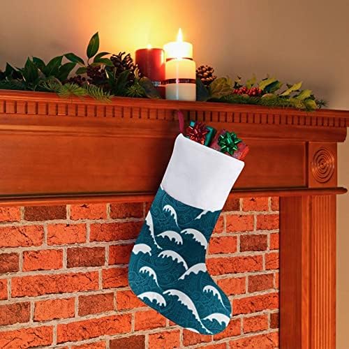 Јапонски бранови Божиќни чорапи за порибување со кадифен камин што виси за Божиќно дрво