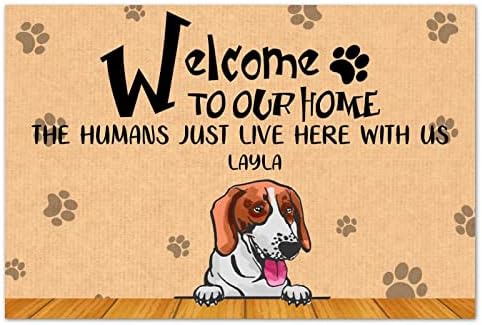 Добредојдовте Во Нашиот Дом Луѓето Едноставно Живеат Тука Со Нас Гаража Подови Патио Персонализирани Кучиња Име Куче Шепа Стапало Кокос