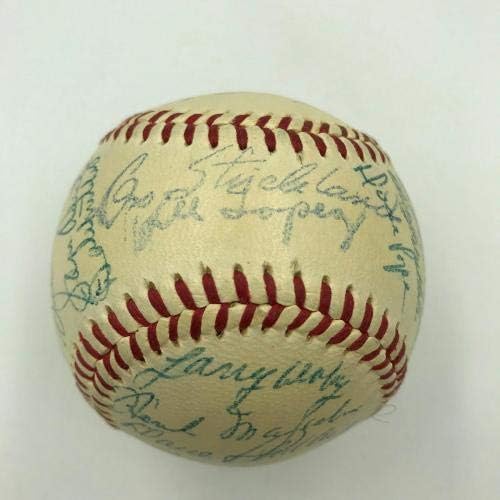 Прекрасен тим од Кливленд во Кливленд од 1949 година го потпиша Бејзбол во Американската лига - автограмирани бејзбол