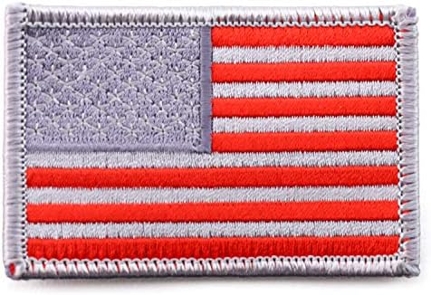 САД Американско знаме извезено железо на лепенка една големина - црвена/зелена/црна