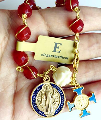 елегантнамедицинска Златна Жица Завиткани Црвени Агат Мониста Нараквица Бројаница Крст Медал Кутија Католичка