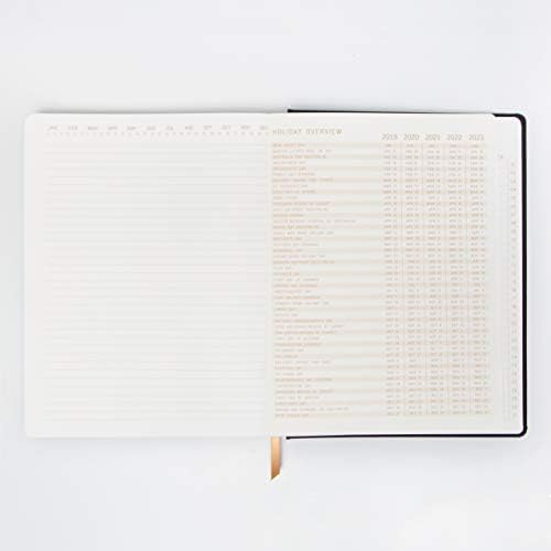 Дизајн на мастило „Лоши идеи“ црна 8,5 “x 10.25“ тетратка Jumурнал со покривка од крпа, златни акценти, поставени страници, маркер за ленти