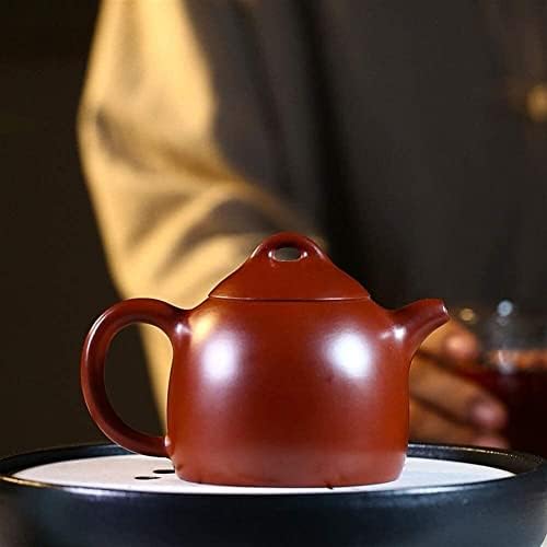 Чајник познати чај чај чај чај од чај со црвена чај
