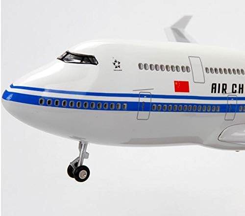 Авион 47см Боинг 747 Модел на авиони модел церемонија на авиони со тркала со светла