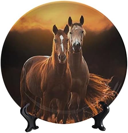 Лигутари животински уметност керамика виси декоративна чинија, коњи кои шетаат рамо до рамо декоративно јадење со една уметност порцеланска
