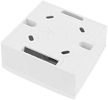 X-Dree Square Plastic Shell TV Computer Socket Socket Mound Plate (Placa de Montaje de pared de zócalo de plástico para computdora de