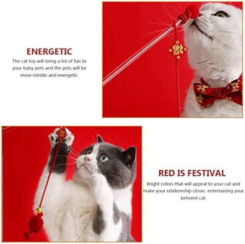 Кинески декор Нова Година мачка за мачки: 2 парчиња играчка со мачки со мачки со bellвонче со кинески лик Фу лик Тасел украс Пол играчка