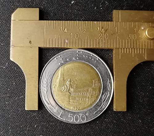 Европска Монета Поставена 500 Лири Италија Двобојна Мозаична Комеморативна Монета На Пјаца Квиринаре, Рим