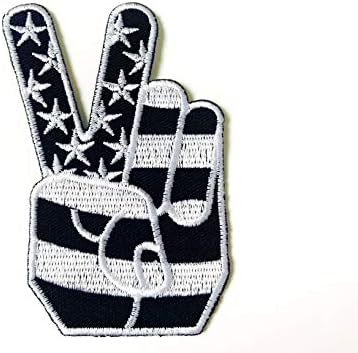 Црн два прста мировен знак везено шиење железо на лепенка