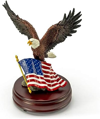 Американски ќелав орел со американско знаме на дрвена база музичка фигура - многу песни за избор - Американски сон, The The The
