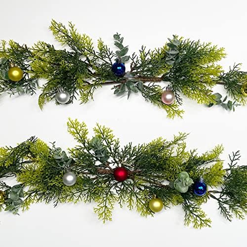 Wallидна елка 2022 година Мини украси за новогодишни елки монтирани новогодишни елки за елки за елка што висат bellвона за зачувување