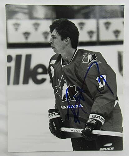 Rod Brind'Amour потпиша автограм 8x10 Photo I - Автограмирани фотографии од NHL