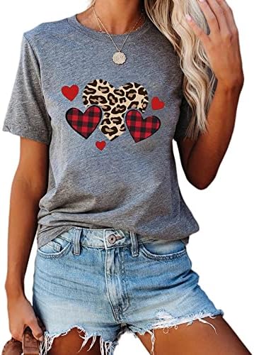 Akените Akyzic Women Buffalo Plaid леопард печатење loveубов срце срцев в Valentубеник кошула за празници за графички маички врвови