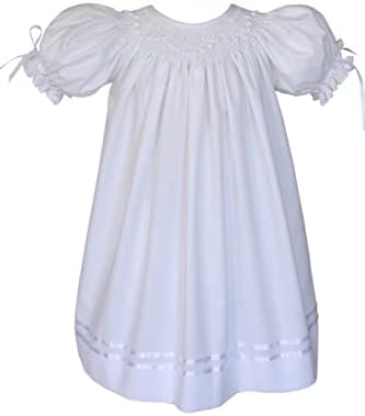 Девојки од рингишпил што крштеваат специјална пригода бел епископ фустан со панделки