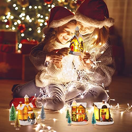 15 парчиња додатоци за Божиќно село Поставете 4 LED осветлени Божиќни селски куќи 10 замрзнати дрвја 3,5 мл лажен снег за Божиќно село колекција