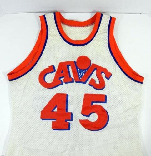 1980 -тите Кливленд Кавалиерс 45 Игра издадена Бела маичка Име Плоча РЕМ 44 DP17640 - НБА игра користена