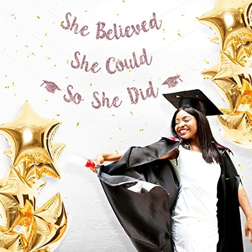Банер за дипломирање на девојчиња за забави, таа веруваше дека може да направи - 8 стапки | Пинк честитки Банер за матурски украси Класа