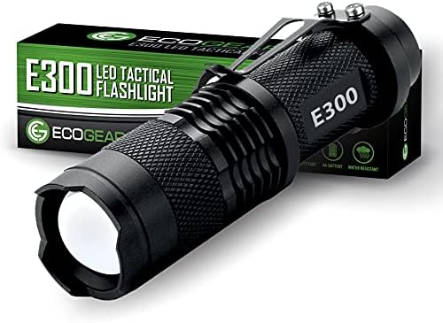 Мал џеб LED тактички светилки - Ecogear FX E300 - 3 режими на светлина, прилагодлив зум, отпорен на вода со прицврстен клип за ремен - мини