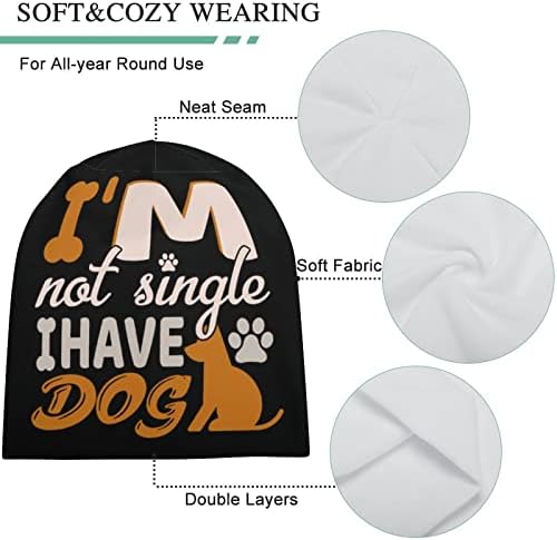 Јас не сум сингл, имам кучиња унисекс -бени капа топло капаче за череп капа за спиење за спиење една големина