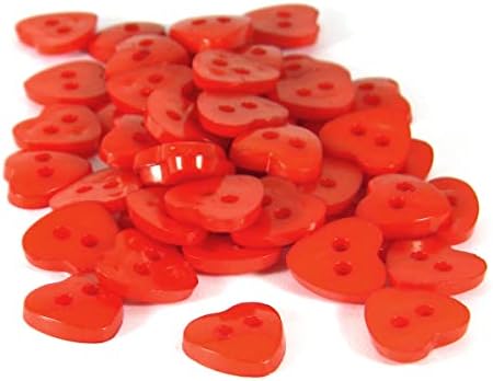 50 светло црвени 1/2 инчи пластични акрилни копчиња за шиење на рамен срце со 2 дупки за шиење