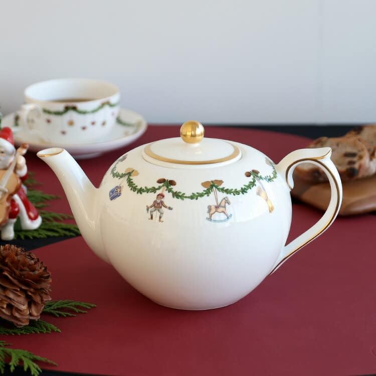 Royalвездата на Ројал Копенхаген го разгори Божиќ 1016965 чај тенџере 48 мл.