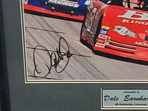 Дејл Ернхардт rуниор потпиша автограмирана 20x24 врамена фотографија NASCAR JSA VV99358 - Автограмирани фотографии од НАСКАР