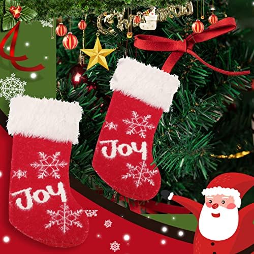 Божиќни чорапи 15,7 * 27 инчи порибување супер мека кадифна класична црвена и бела висечка чорапи со плетена снегулка за украси за семејни