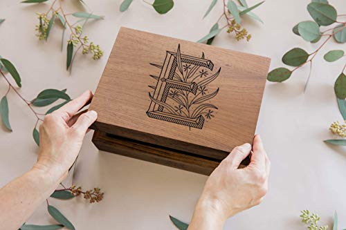 Цветен монограм е кутија за чување дрво [Персонализирани сопствени подароци, годишнина, свадба, бебе, меморија]